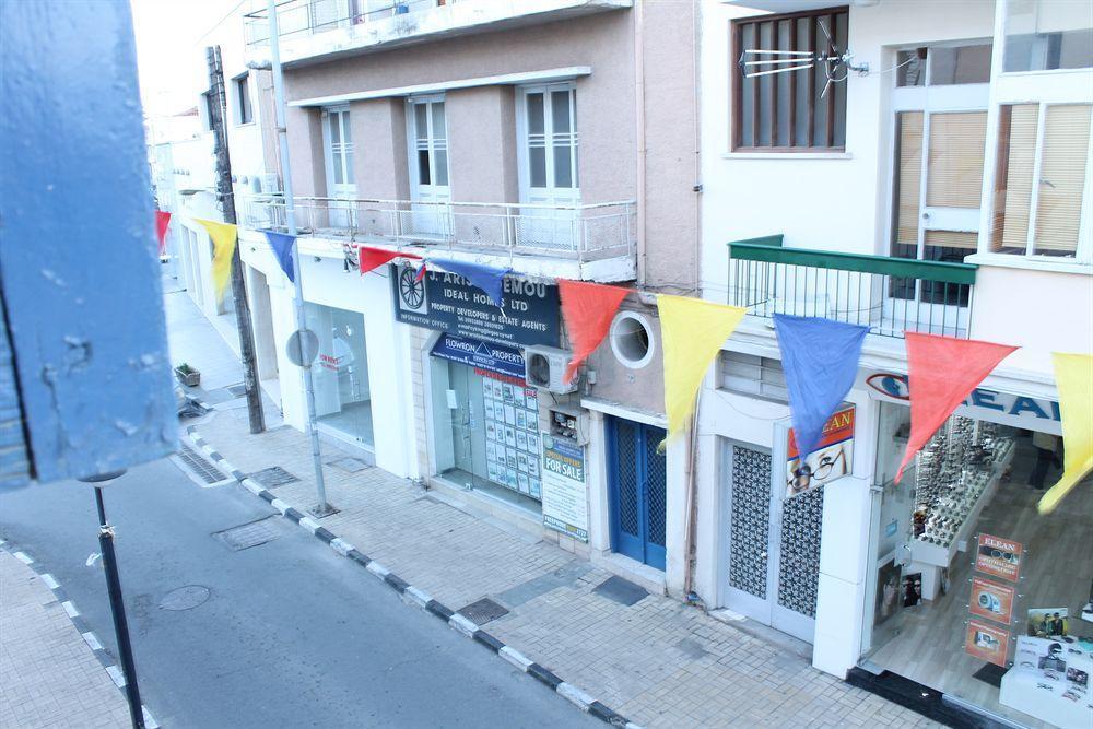 Trianon Hostel Paphos Exterior photo